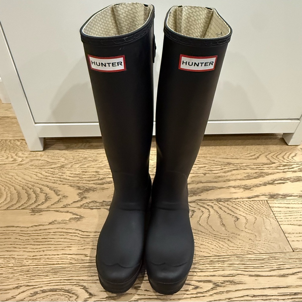 Hunter original  back adjustable Black Boots with fleece insert